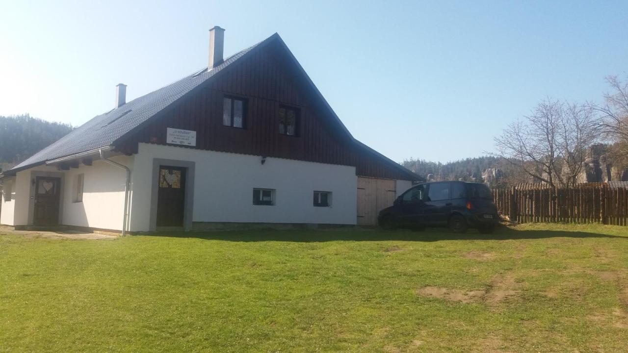 Hotel U Ozveny Dolni Adrspach Exterior foto